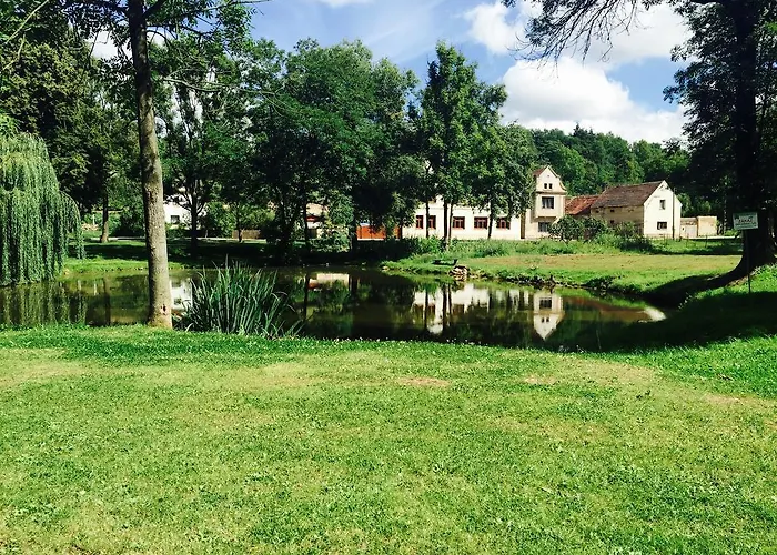 Villa Prazdninovy Dum 12